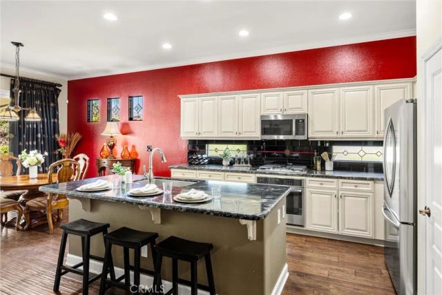 24195 Augusta Drive, Corona, CA 92883