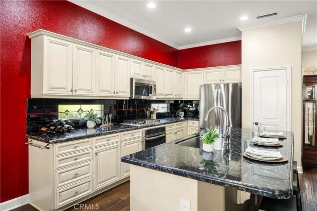 24195 Augusta Drive, Corona, CA 92883