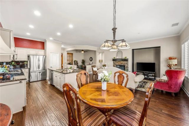 24195 Augusta Drive, Corona, CA 92883
