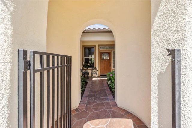 24195 Augusta Drive, Corona, CA 92883