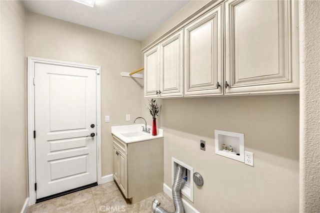 24195 Augusta Drive, Corona, CA 92883