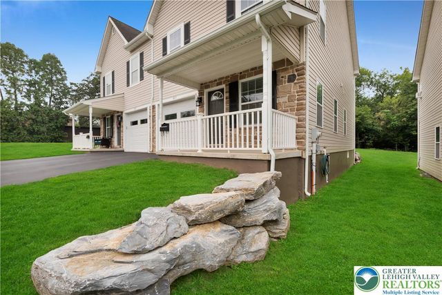 825 16th Avenue, Bethlehem City, PA 18018