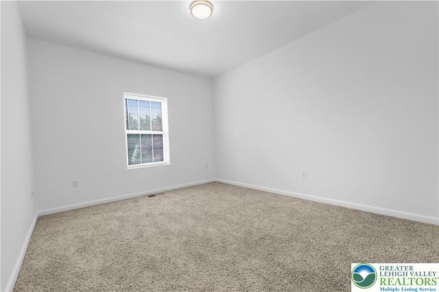 825 16th Avenue, Bethlehem City, PA 18018
