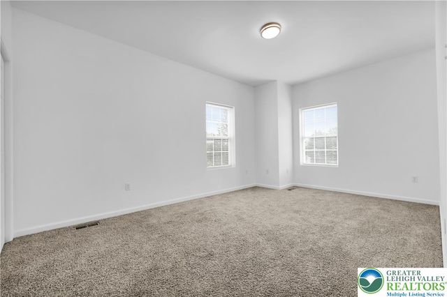 825 16th Avenue, Bethlehem City, PA 18018
