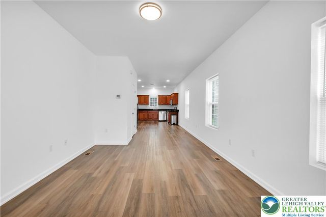 825 16th Avenue, Bethlehem City, PA 18018