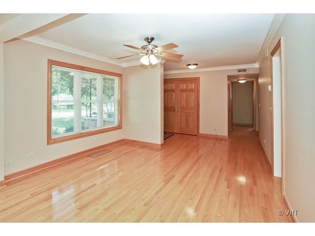 257 Vista Road, Lake Zurich, IL 60047