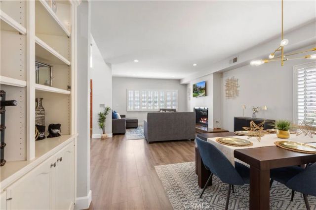 4015 N Virginia Rd 4, Long Beach, CA 90807