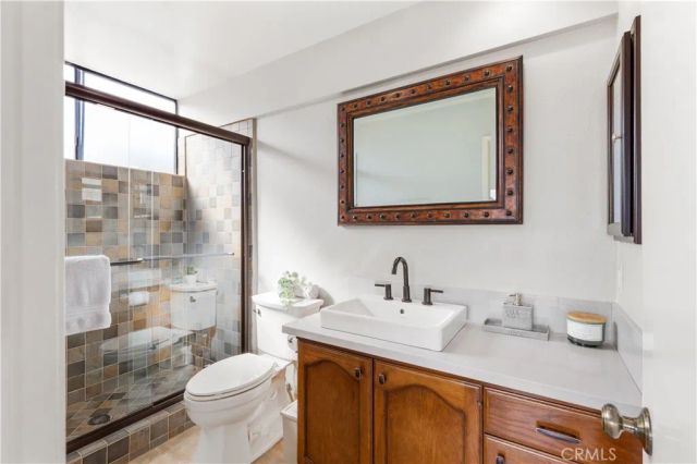 4015 N Virginia Rd 4, Long Beach, CA 90807