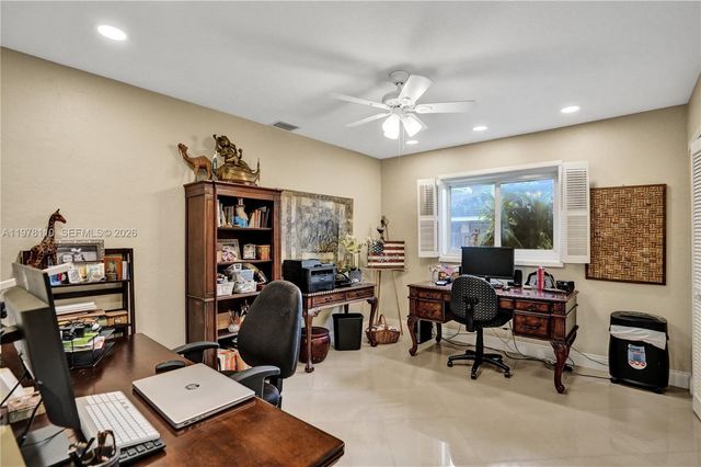 11181 NW 26th Dr, Coral Springs, FL 33065