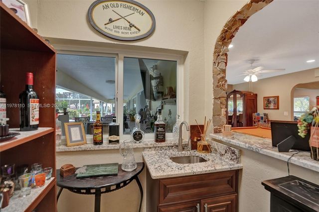 11181 NW 26th Dr, Coral Springs, FL 33065