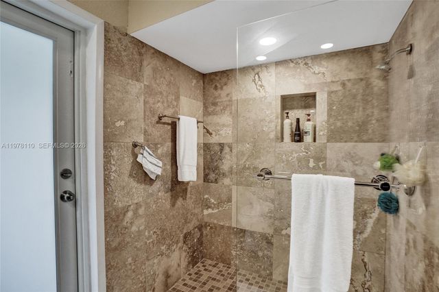 11181 NW 26th Dr, Coral Springs, FL 33065