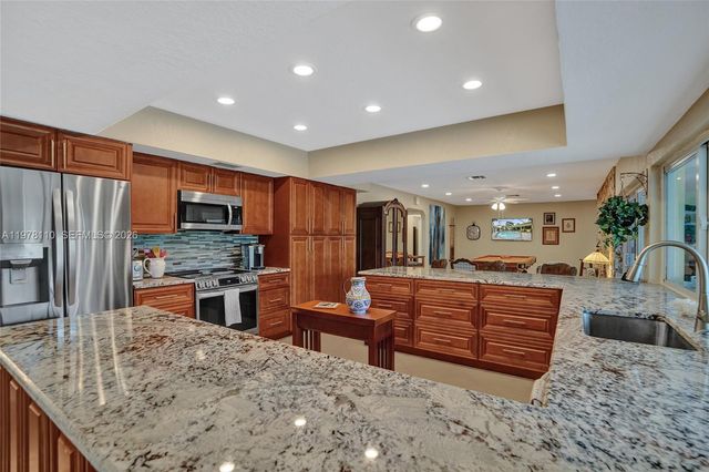 11181 NW 26th Dr, Coral Springs, FL 33065