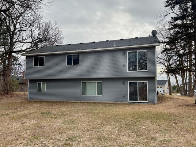 21215 Old Lake George Boulevard NW, Oak Grove, MN 55303