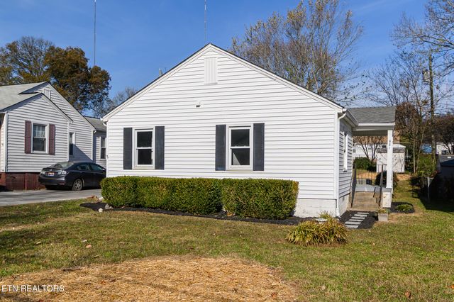 921 Shamrock Ave, Knoxville, TN 37917