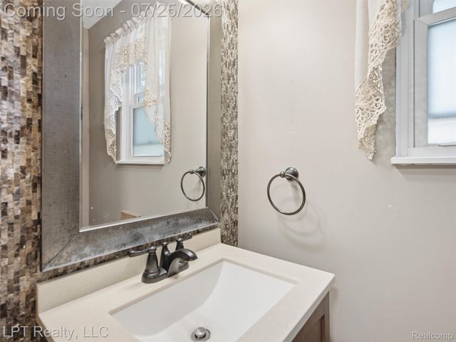 2289 Marjorie Lane, Thetford Township, MI 48420