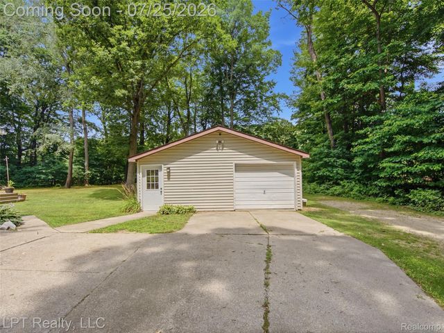 2289 Marjorie Lane, Thetford Township, MI 48420