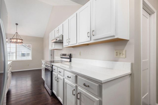 2464 Meadow Glade Drive, Hilliard, OH 43026