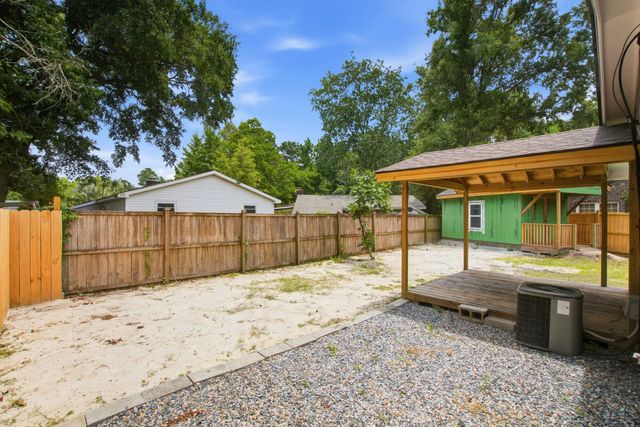 50 Elmwood Place, Goose Creek, SC 29445