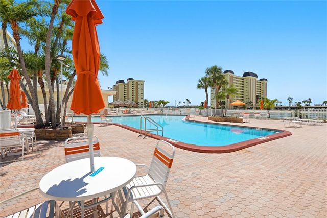 4780 COVE CIRCLE 101, St Petersburg, FL 33708