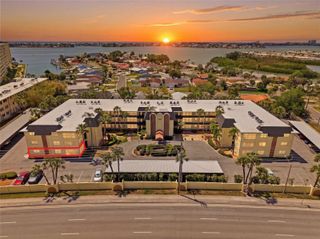 4780 COVE CIRCLE 101, St Petersburg, FL 33708