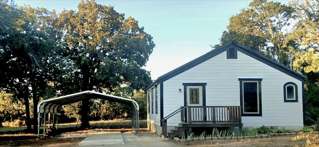 600 Windy Hill Lane, Springtown, TX 76082