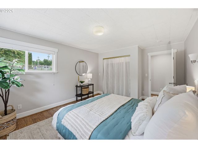 7660 Sw 74TH Ave, Portland, OR 97223