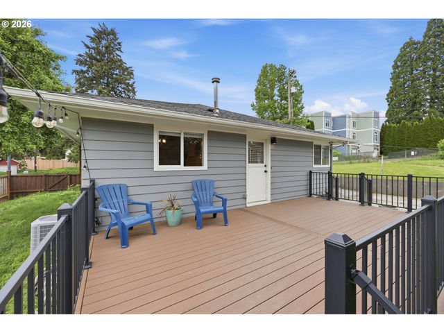 7660 Sw 74TH Ave, Portland, OR 97223