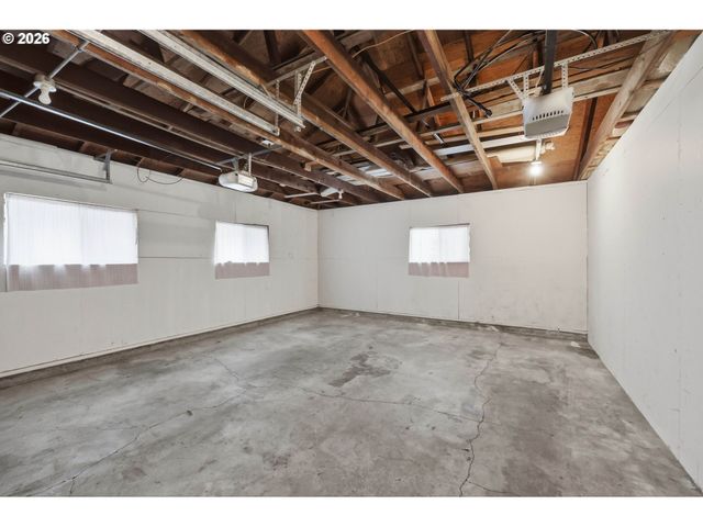7660 Sw 74TH Ave, Portland, OR 97223