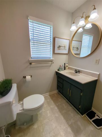16716 Fletcher Christian Road, Jamaica Beach, TX 77554