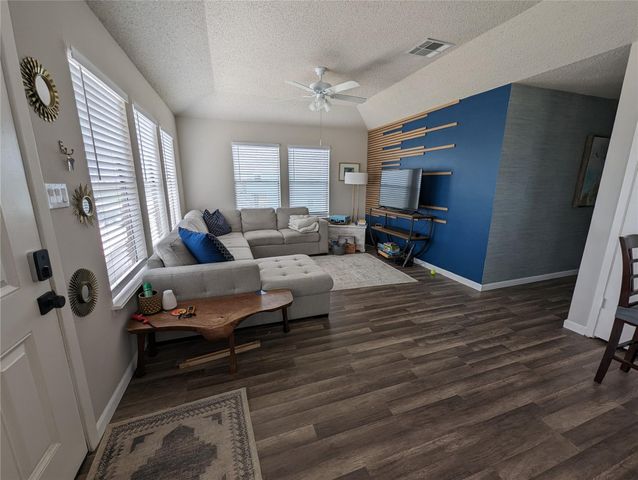 16716 Fletcher Christian Road, Jamaica Beach, TX 77554