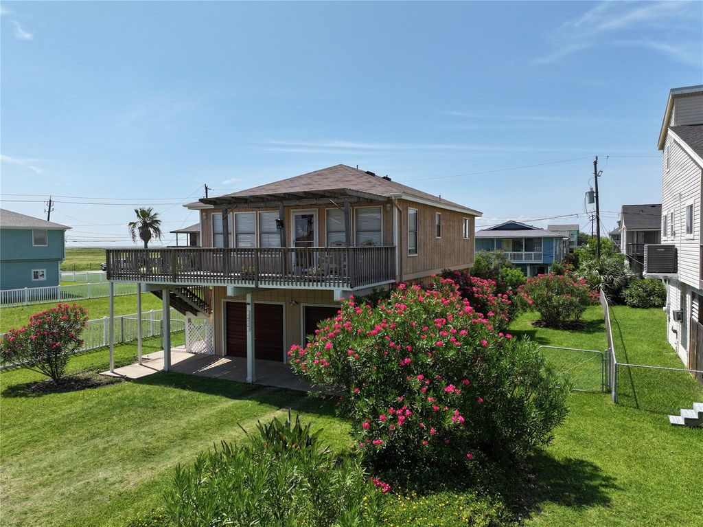 16716 Fletcher Christian Road, Jamaica Beach, TX 77554