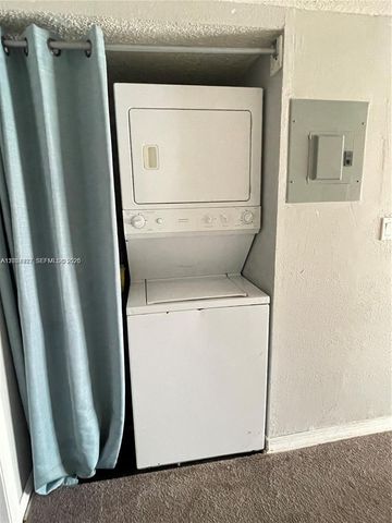 1265 S Flagler Avenue 217, Pompano Beach, FL 33060