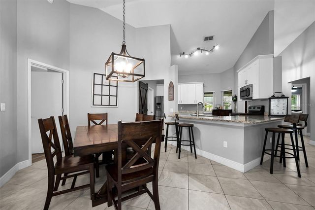 11916 SNAPDRAGON ROAD, Tampa, FL 33635