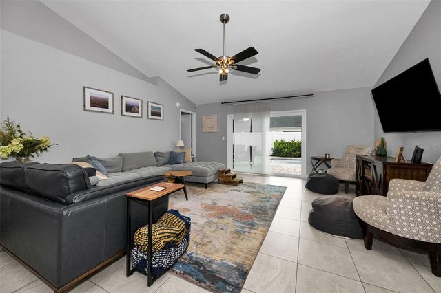 11916 SNAPDRAGON ROAD, Tampa, FL 33635