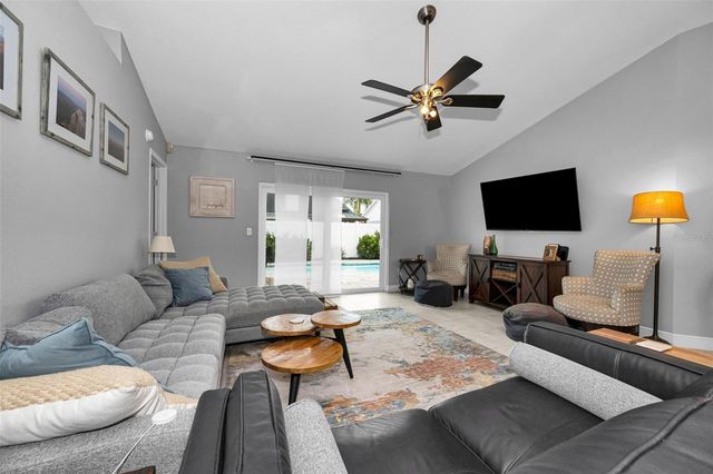 11916 SNAPDRAGON ROAD, Tampa, FL 33635