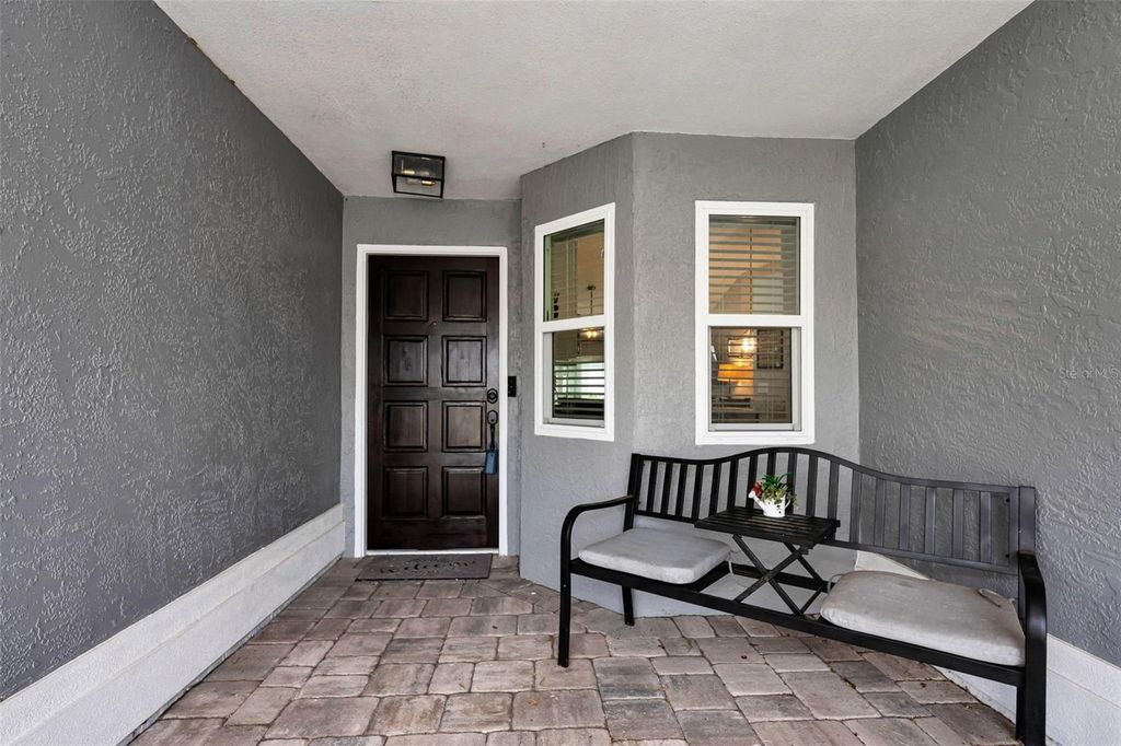 Image 3 of property listing at 11916 SNAPDRAGON ROAD, Tampa, FL 33635