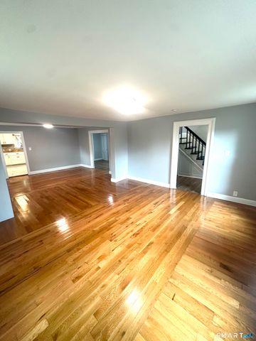 2 Mediterranean Lane, Norwich, CT 06360