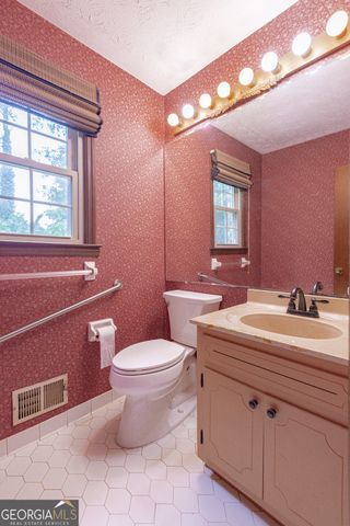 7401 Conkle Road, Jonesboro, GA 30236