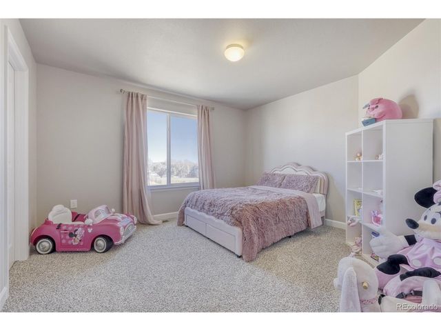 9093 Peaceful Valley Rd, Colorado Springs, CO 80925