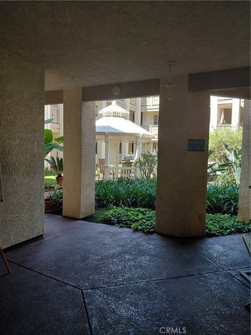 130 S Barranca Street S 206, West Covina, CA 91791