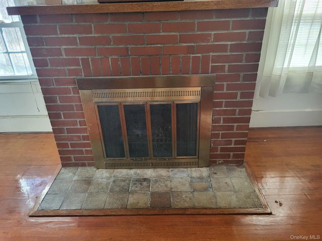 7 Hambletonian Avenue, Chester, NY 10918