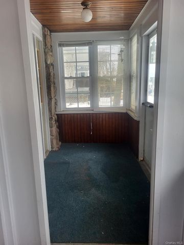 7 Hambletonian Avenue, Chester, NY 10918