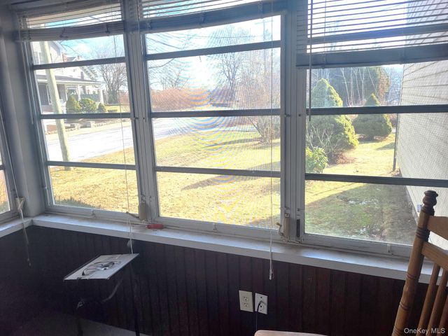 7 Hambletonian Avenue, Chester, NY 10918