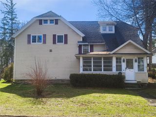 7 Hambletonian Avenue, Chester, NY 10918