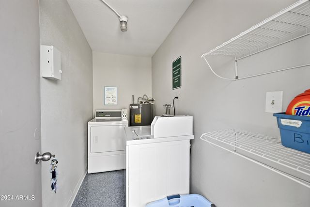 17009 E CALLE DEL ORO -- D, Fountain Hills, AZ 85268