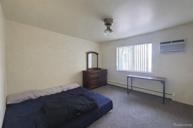 1954 Axtell Drive, Troy, MI 48084