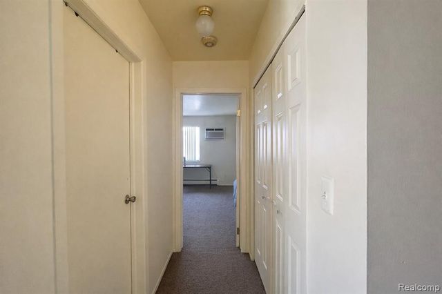 1954 Axtell Drive, Troy, MI 48084