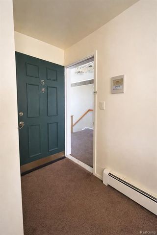 1954 Axtell Drive, Troy, MI 48084