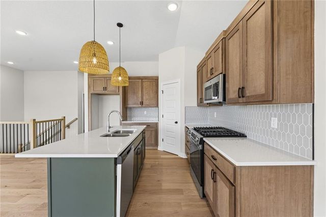 12172 Emerald Street, Olathe, KS 66061