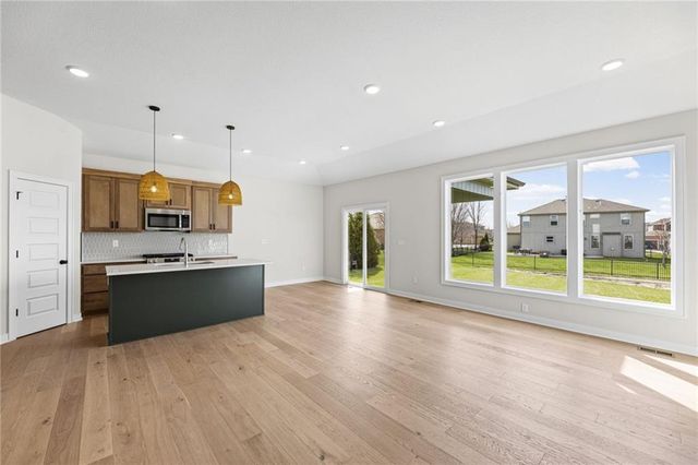 12172 Emerald Street, Olathe, KS 66061